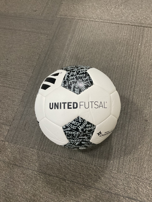 Vist Large View of Product Image Which is Used UNITED FUTSAL SOCCER BALL CHAMPIONS CUP All Size Soccer Ball White 4