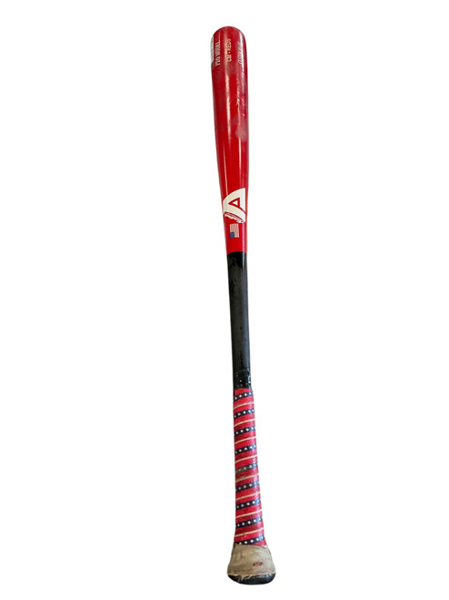 Vist Large View of Product Image Which is Used Akadema PRO MODEL BB/SB Wood Bat 32 1/2"