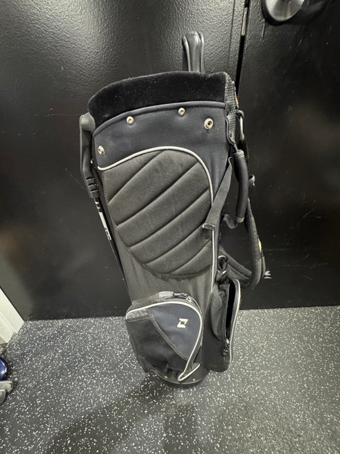 Vist Large View of Product Image Which is Used Ogio STAND BAG Mens Stand Bag Black