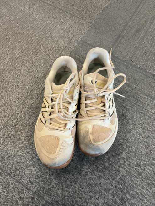 Vist Large View of Product Image Which is Used New Balance 3000 V7 BB/SB Cleats White Senior 6.5