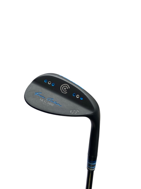 Vist Large View of Product Image Which is Used Cleveland TOUR ACTION Golf Chipper RH 60 Degree