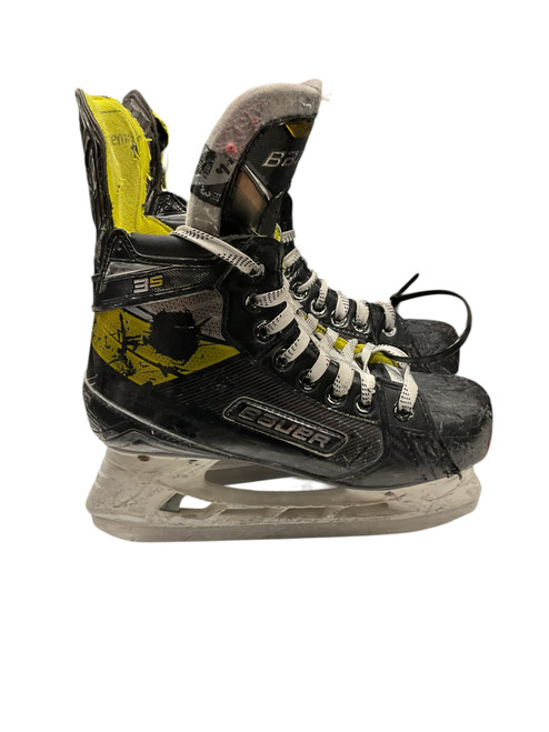 Vist Large View of Product Image Which is Used Bauer 3S SZ 4 FIT 3 Intermediate Hockey Skate Intermediate 4.0
