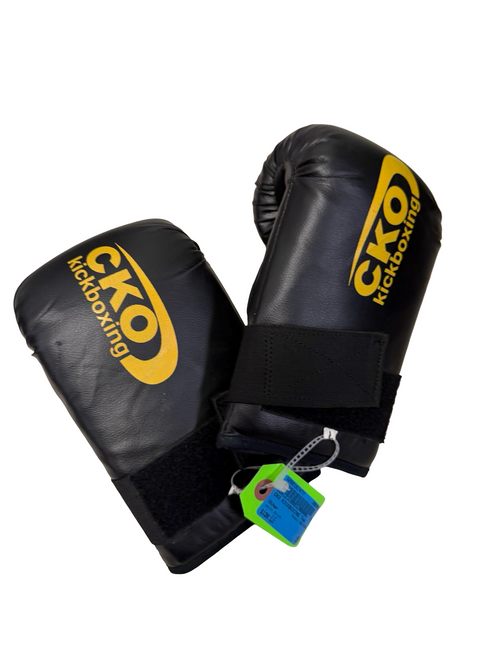 Vist Large View of Product Image Which is Used CKO KICKBOXING Gloves Black Size 7