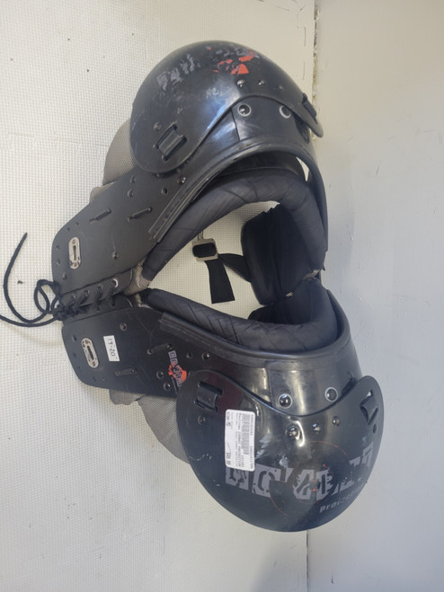 Vist Large View of Product Image Which is Rawlings Football Football Shoulder Pads