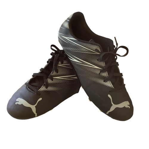 Vist Large View of Product Image Which is Used Puma Soccer Cleats Black Senior 6.5