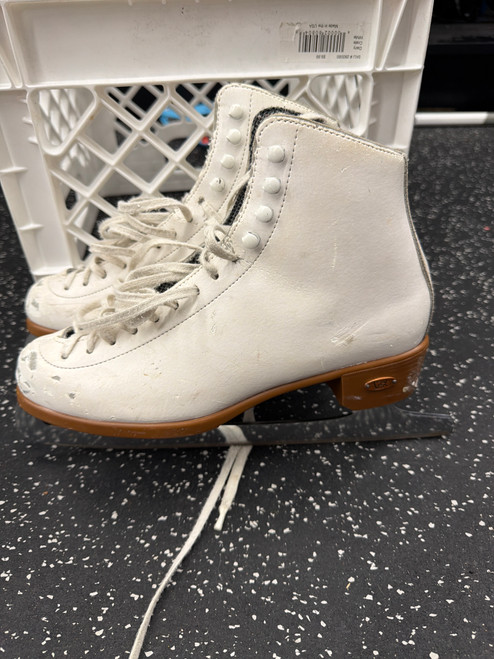 Vist Large View of Product Image Which is Used Riedell WomensFigure Skate White Senior 7