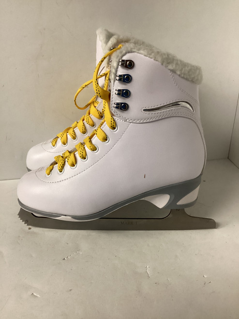 Vist Large View of Product Image Which is Used Jackson SOFT SKATE Women's Figure Skate White Senior 8