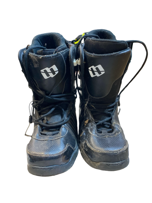 Vist Large View of Product Image Which is Used Morrow BLACK BOOTS Mens Snowboard Boots Black Senior 9