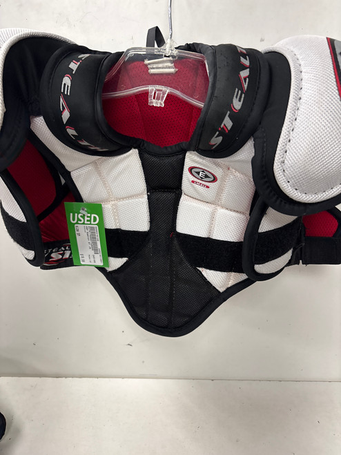 Vist Large View of Product Image Which is Used Easton ST Junior Shoulder Pads SM