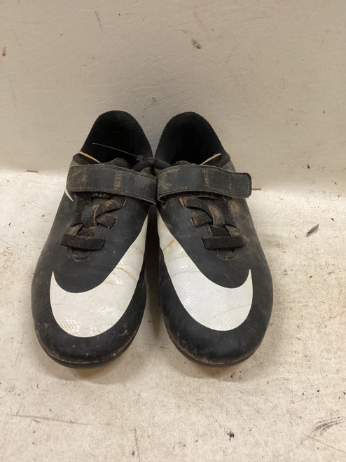 Vist Large View of Product Image Which is Used Nike Soccer Cleats Black Youth 13.0