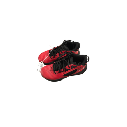 Vist Large View of Product Image Which is Used Under Armour Basketball Shoes Y Red Junior 05
