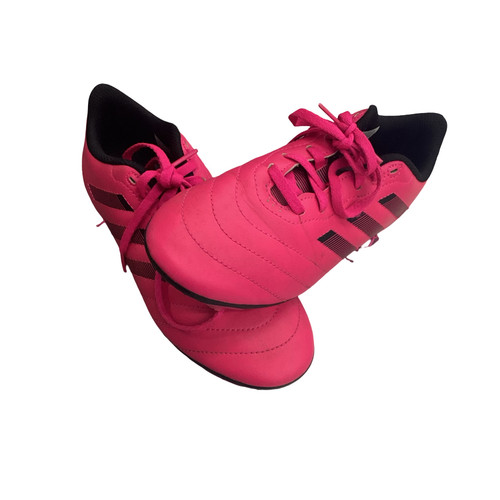 Vist Large View of Product Image Which is Used Adidas Soccer Cleats Pink Junior 04