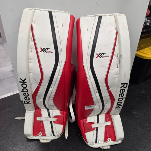 Vist Large View of Product Image Which is Used Reebok XT28SR GOALIE LEG PADS Goalie Leg Pads Senior White 34"