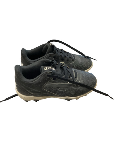 Vist Large View of Product Image Which is Used Under Armour BASEBALL CLEATS BLACK AND WHITE BB/SB Cleats Black Junior 01