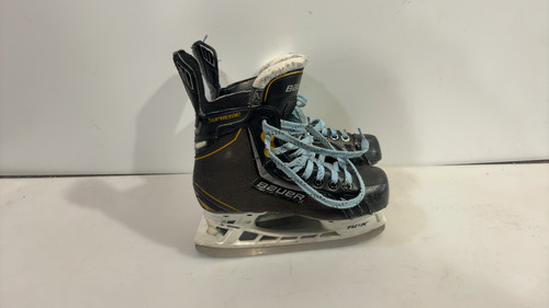 Vist Large View of Product Image Which is Used Bauer SUPREME ONE.5 SZ 2.5 Junior Hockey Skate Junior 02.5