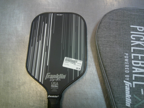 Vist Large View of Product Image Which is Used Franklin SIGNATURE Pickleball Racquet Black