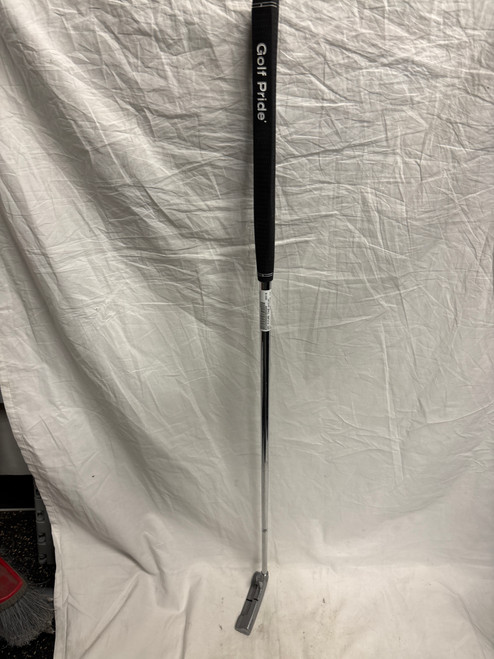 Vist Large View of Product Image Which is Used XPC FUTURE TOUR Mens Putter RH