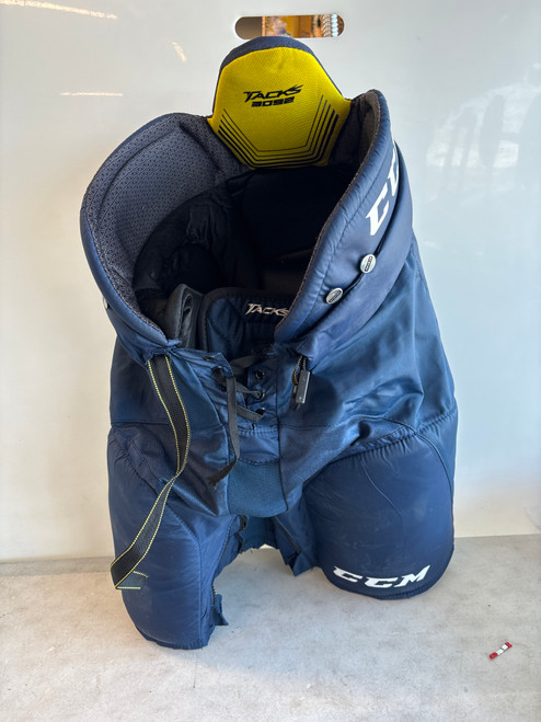 Vist Large View of Product Image Which is Used CCM TACKS 3092 PANT Junior Pant Navy Blue XL