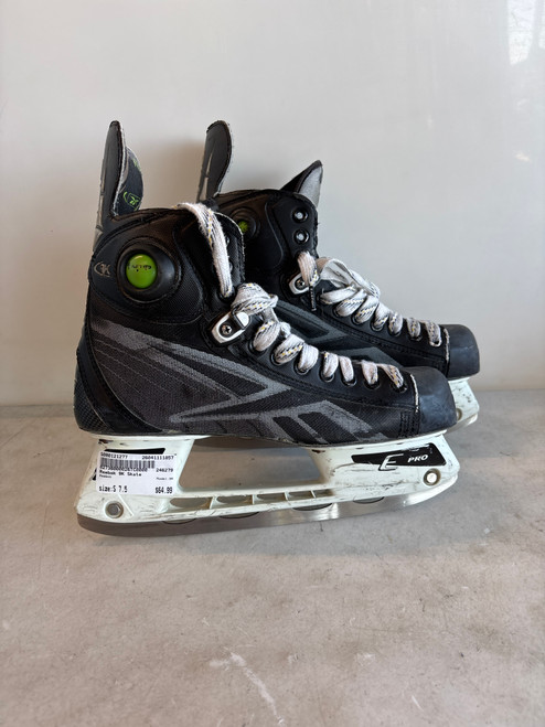 Vist Large View of Product Image Which is Used Reebok 9K Senior Hockey Skate Senior 7.5