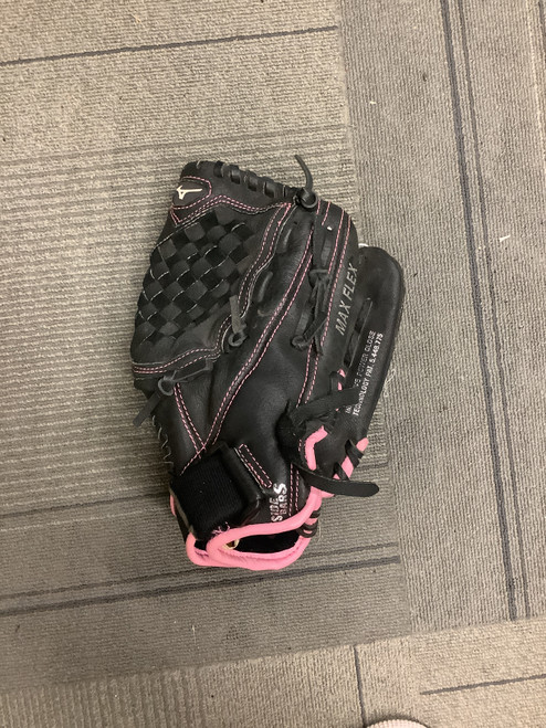 Vist Large View of Product Image Which is Used Mizuno FINCH BB/SB Glove RH Throw Black 11 1/2"
