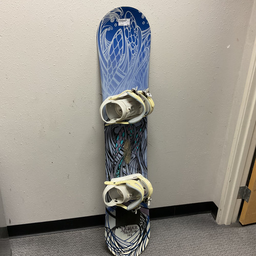 Vist Large View of Product Image Which is Used Lamar MERLOT Womens Board/Bindings Royal Blue 144 cm