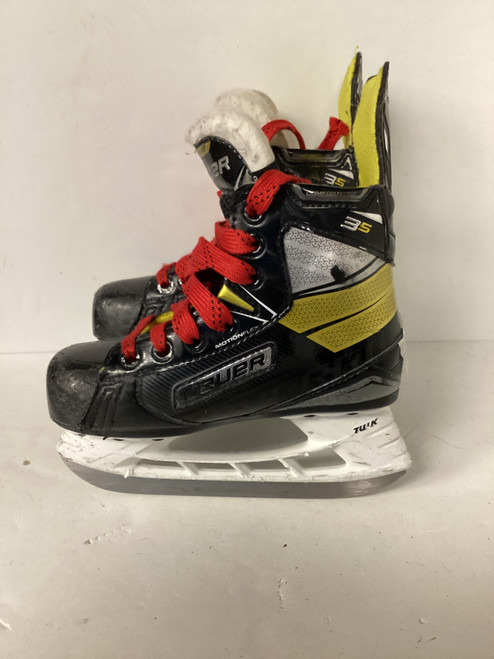 Vist Large View of Product Image Which is Used Bauer SUPREME  3S Youth 12.5 Hockey Skate  