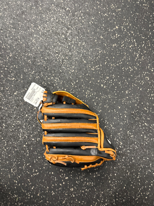 Vist Large View of Product Image Which is Used Franklin 4809 BB/SB Glove RH Throw Black 9 1/2"