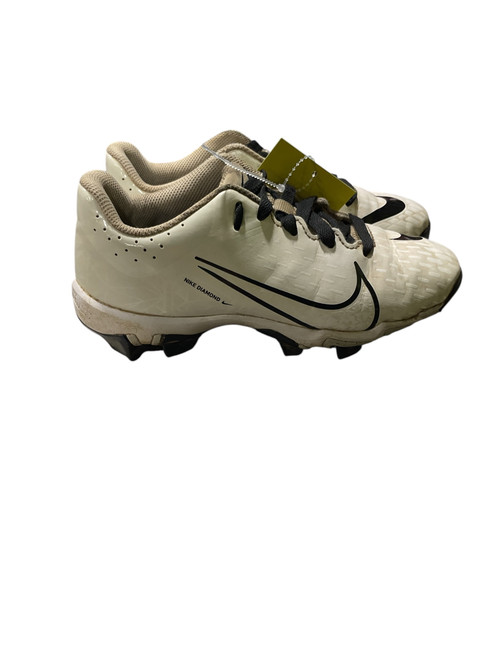 Vist Large View of Product Image Which is Used Nike DIAMOND BB/SB Cleats White Junior 02.5