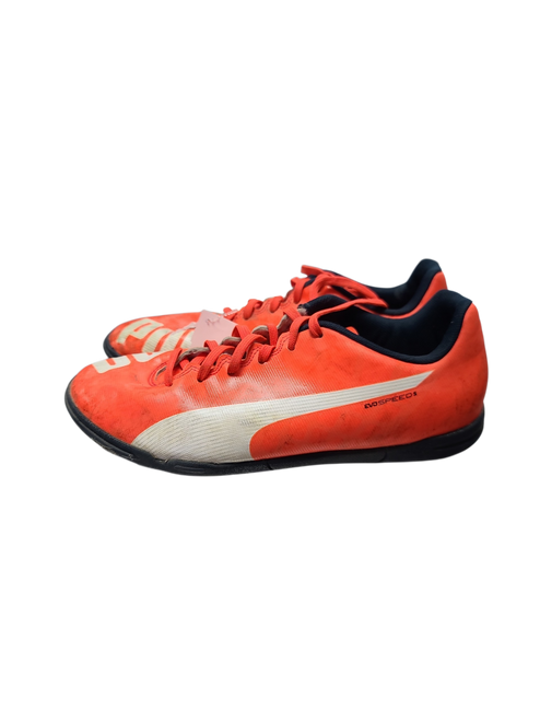 Vist Large View of Product Image Which is Used Puma Soccer Indoor Shoes Orange Senior 7