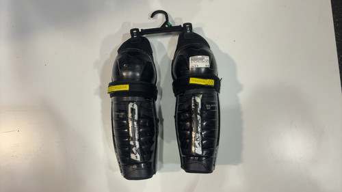 Vist Large View of Product Image Which is Used CCM TACKS CLASSIC SE SZ 12 Junior Shin Guards Black 12"