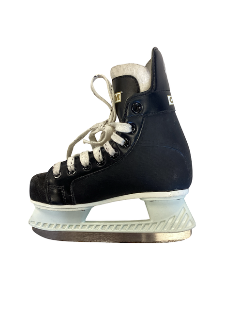 Vist Large View of Product Image Which is Used CCM CHAMPION 90 Youth Hockey Skate Youth 13.0