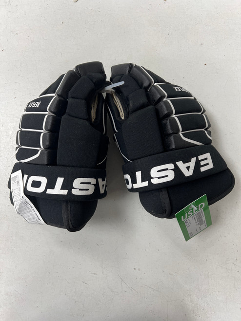 Vist Large View of Product Image Which is Used Easton EQ Junior Gloves Black 12"