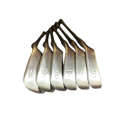 Vist Large View of Product Image Which is Used Ping EYE 2 BLACK DOT Mens Iron Set RH 5I-PW