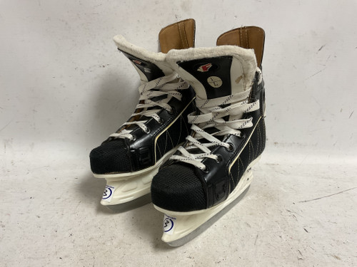 Vist Large View of Product Image Which is Used Ferland F25 Junior Hockey Skate Junior 03