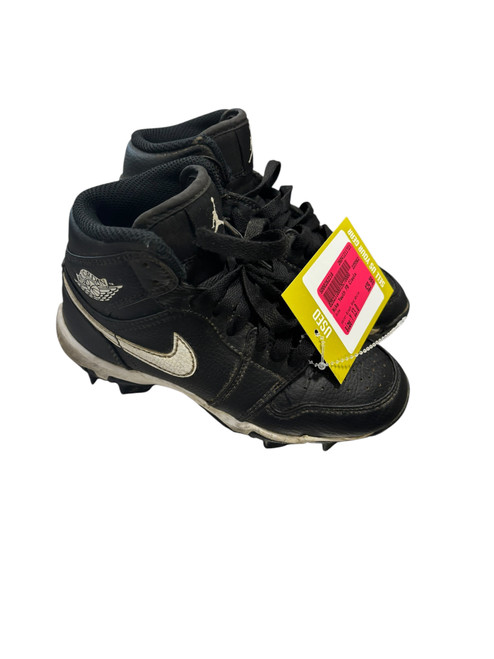 Vist Large View of Product Image Which is Used Nike Youth FB Cleats Black And White Youth 13.0