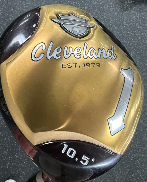 Vist Large View of Product Image Which is Used Cleveland CLASSIC Mens Driver RH 10.5 Degree