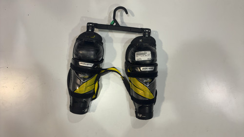 Vist Large View of Product Image Which is Used Bauer SG ULTRA SONIC 9IN Youth Shin Guards Black 9"