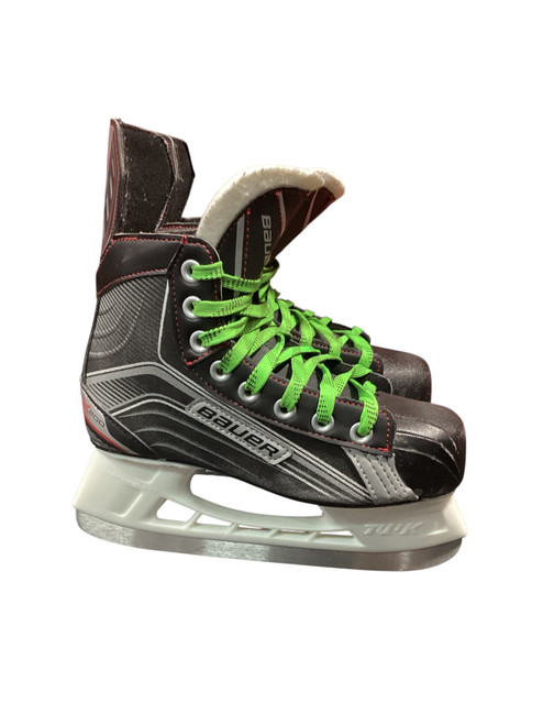 Vist Large View of Product Image Which is Used Bauer VAPOR X200 Junior Hockey Skate Junior 02