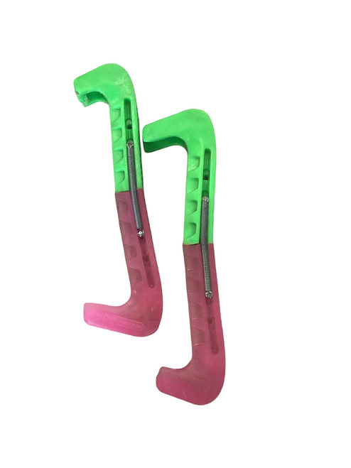 Vist Large View of Product Image Which is Used Ice Skate Guard Pink SM