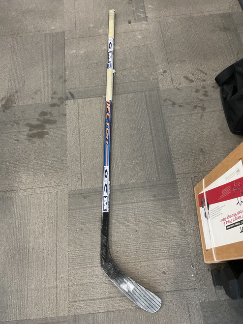 Vist Large View of Product Image Which is Used CCM VECTOR Senior One Piece Right 60 Flex