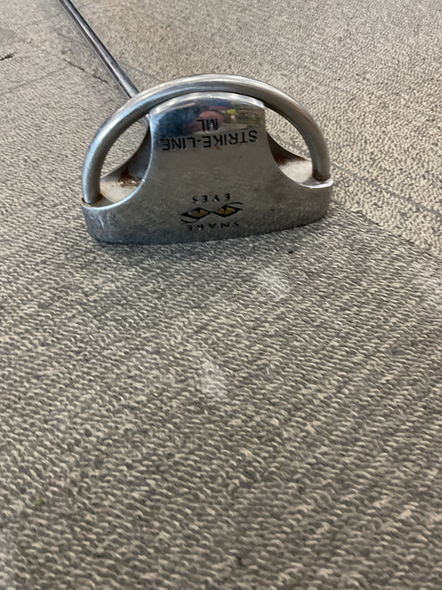 Vist Large View of Product Image Which is Used Snake Eyes STRIKE LINE ML Mens Putter RH