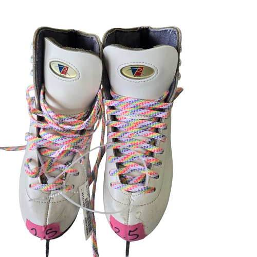Vist Large View of Product Image Which is Used Riedell 21 FIGURE SKATES SZ2.5 Girls Figure Skate White Junior 02.5