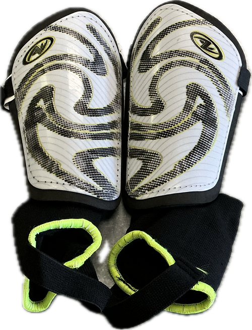 Vist Large View of Product Image Which is Used Soccer Shin Guards Junior White LG