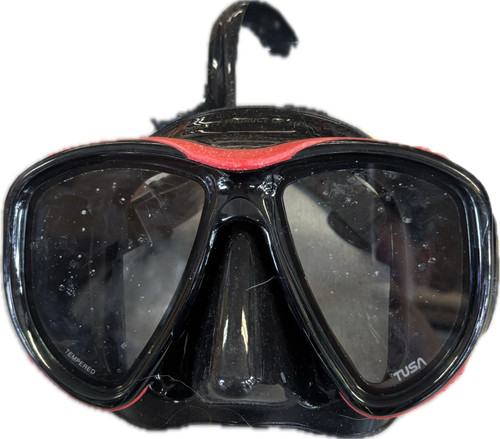 Vist Large View of Product Image Which is Used Tusa Underwater Mask Black