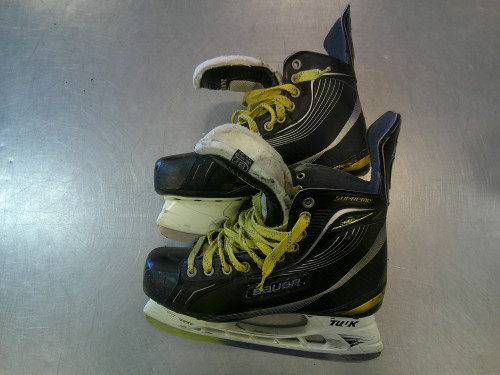 Vist Large View of Product Image Which is Used Bauer ONE60 Senior Hockey Skate Senior 10