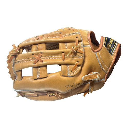 Vist Large View of Product Image Which is Used Wilson SOFTBALL 7194 BB/SB Glove LH Throw Brown 12"