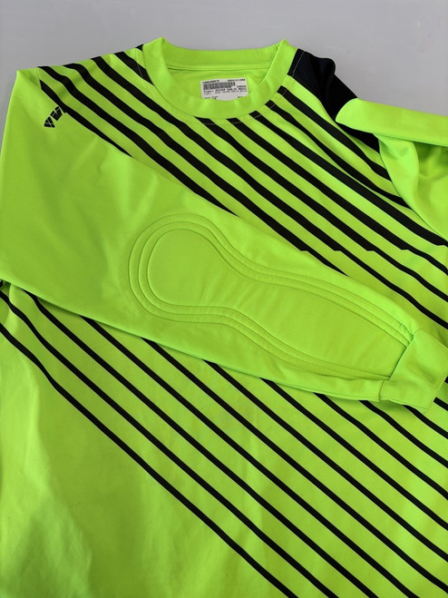 Vist Large View of Product Image Which is Used Vizari SOCCER GOALIE MEDIUM Soccer Goalie Top Adt Green MD