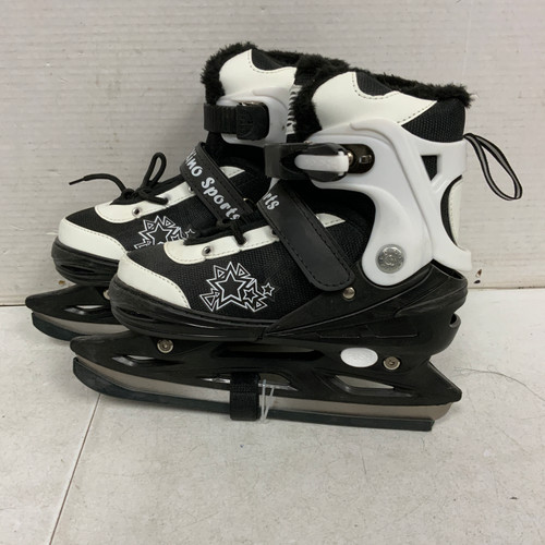 Vist Large View of Product Image Which is Used XINO SPORTS 4-6 Junior Hockey Skate Adjustable