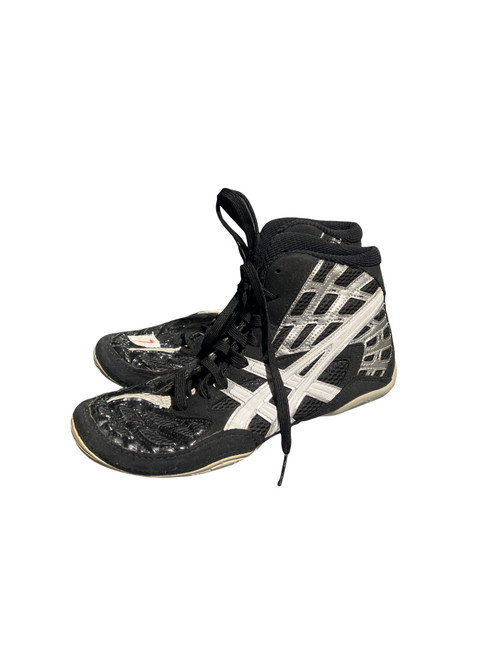 Vist Large View of Product Image Which is Used Asics Wrestling Shoes Black Senior 7