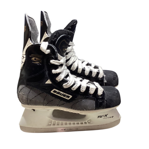 Vist Large View of Product Image Which is Used Bauer SUPREME 3000 Junior Hockey Skate Junior 03.5